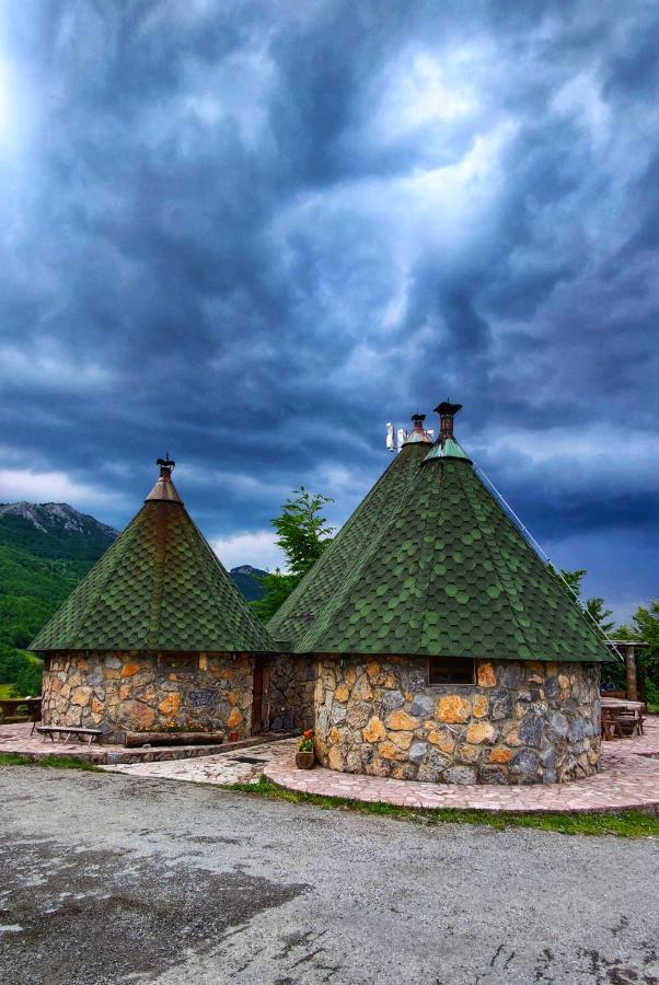 Kozak Apartments & Restaurant Mojkovac Buitenkant foto