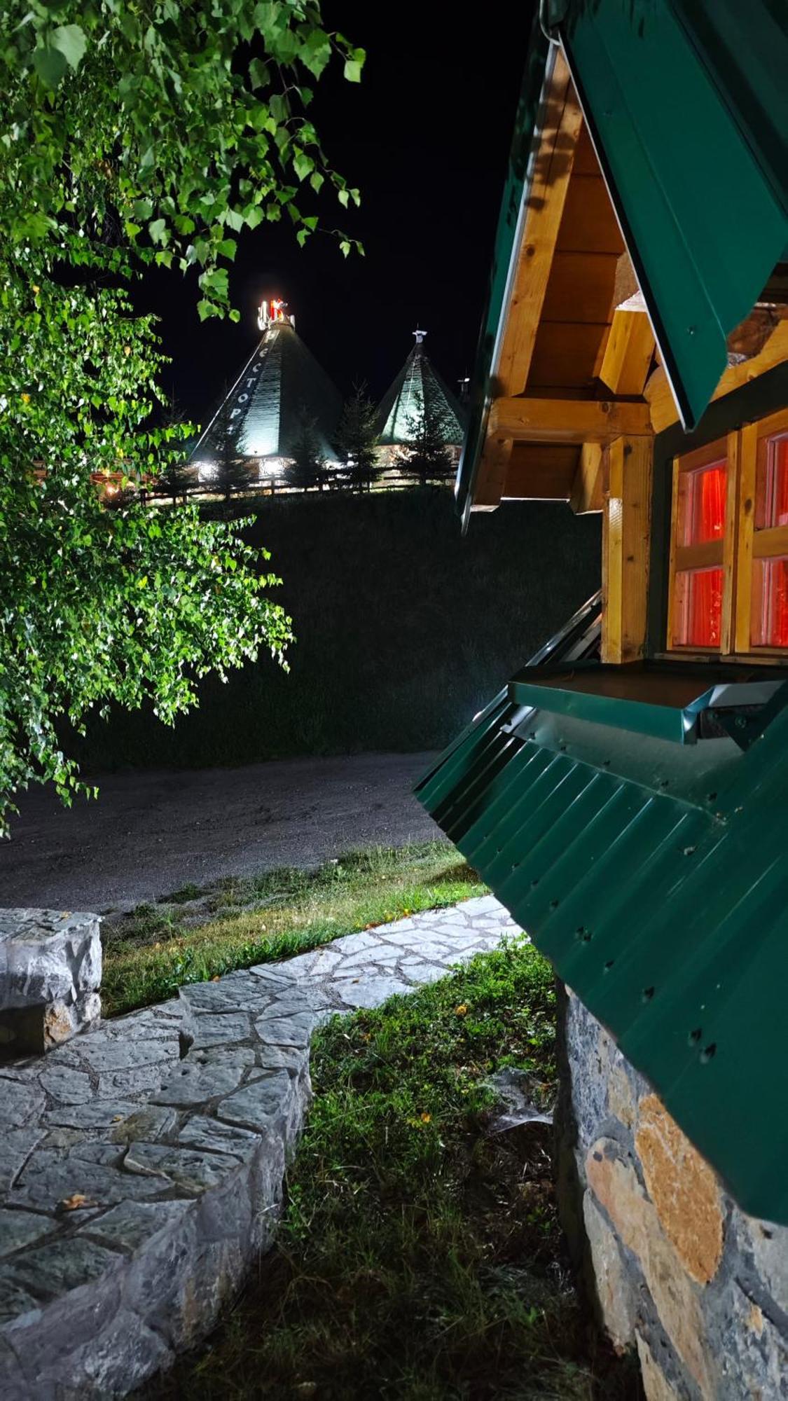 Kozak Apartments & Restaurant Mojkovac Buitenkant foto