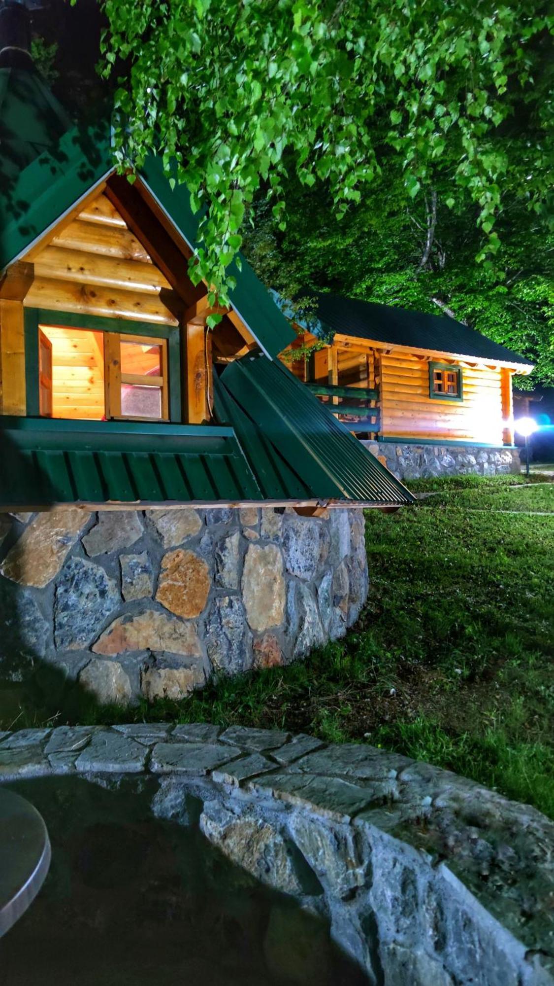 Kozak Apartments & Restaurant Mojkovac Buitenkant foto