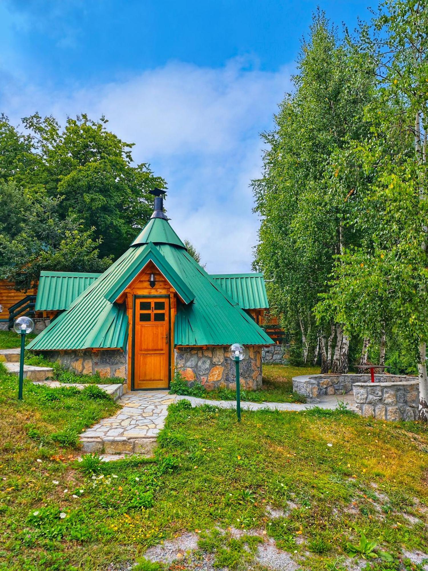 Kozak Apartments & Restaurant Mojkovac Buitenkant foto