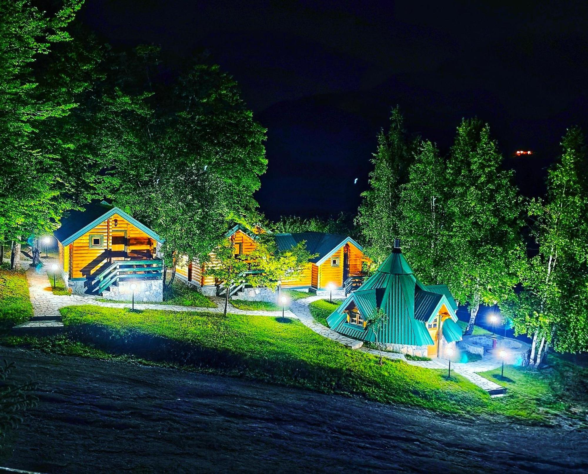 Kozak Apartments & Restaurant Mojkovac Buitenkant foto